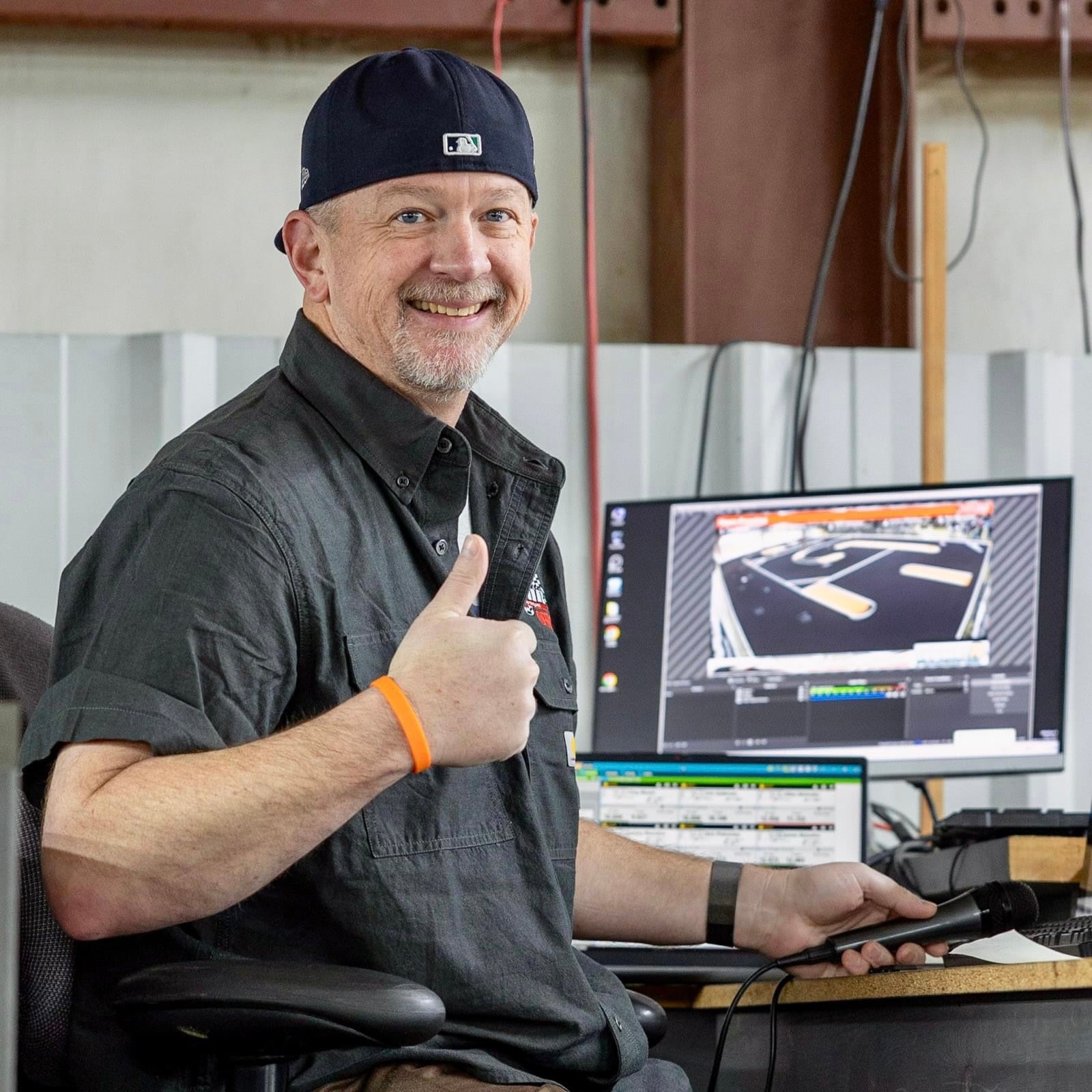 Mike Braun Back on the Mic here at the ROAR Carpet Nats