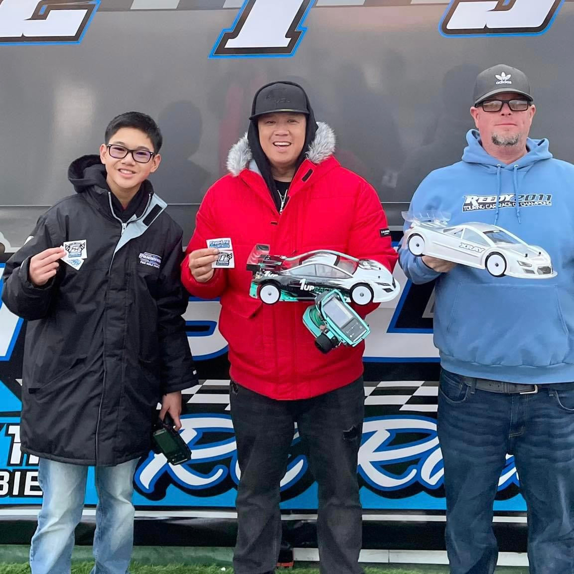 1up Team at the Finishline R/C Grand Opening