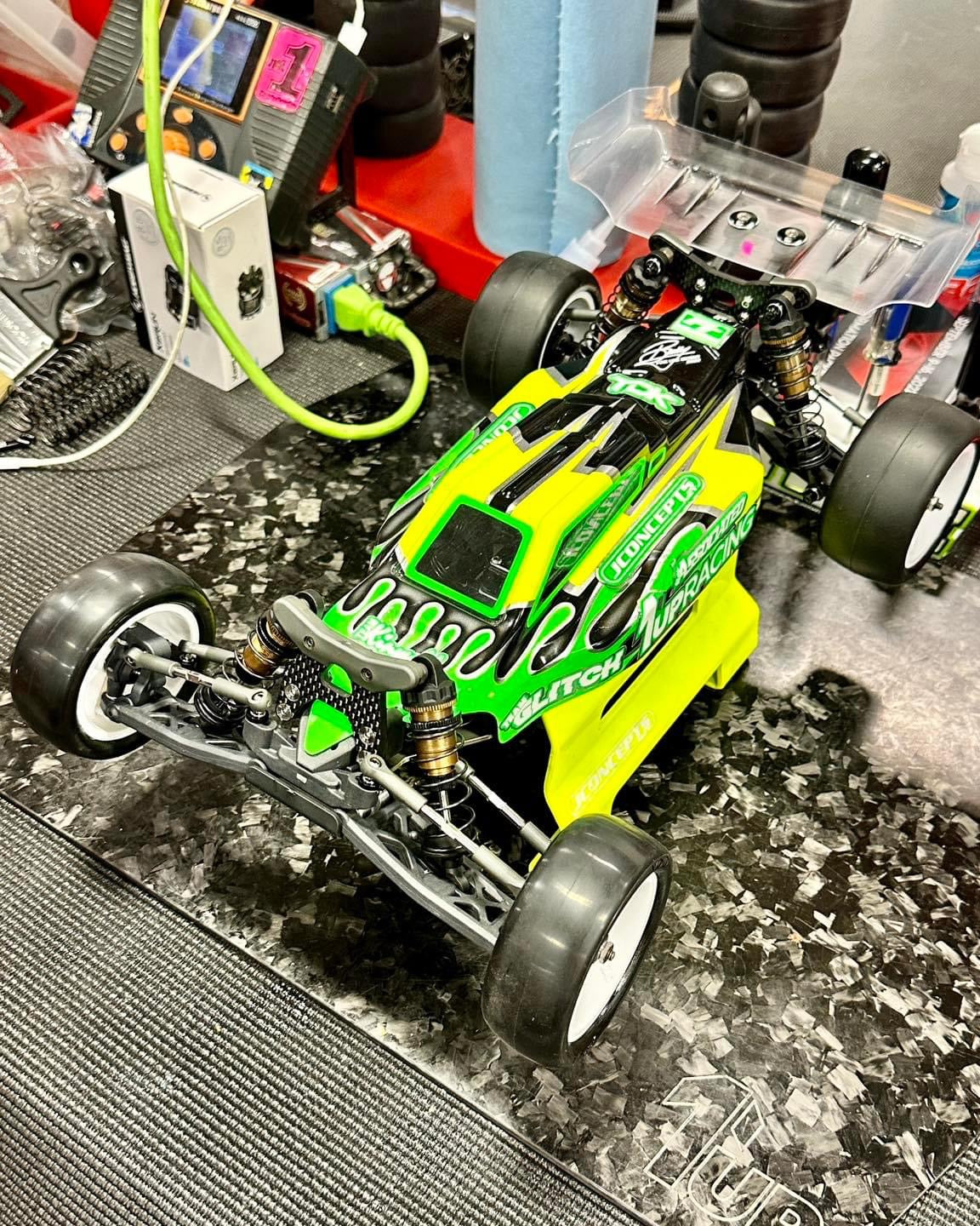 Matty G’s B6.4 Ready for Racing