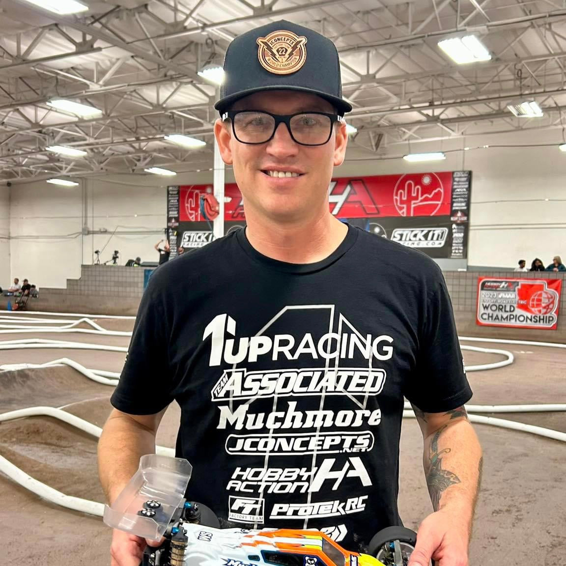 Jake Thayer laying it down in round 1 of Expert 2wd