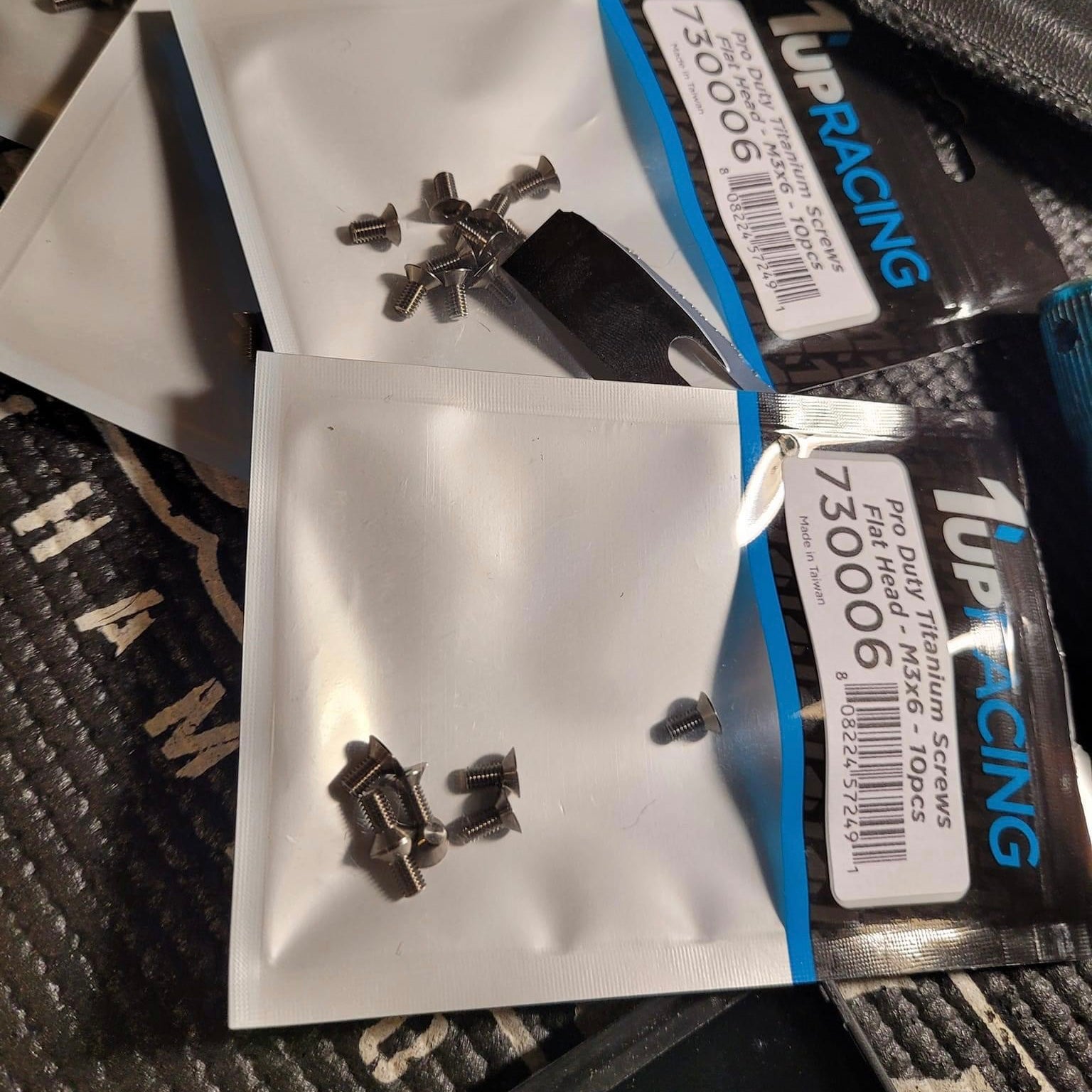 Mryon Battman Kinnard Decking out his fleet in 1up