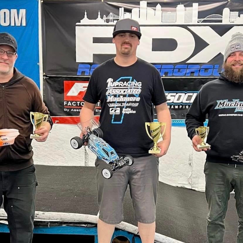 Robert Bakoczy takes the double win at PDX’s Extreme RC Games
