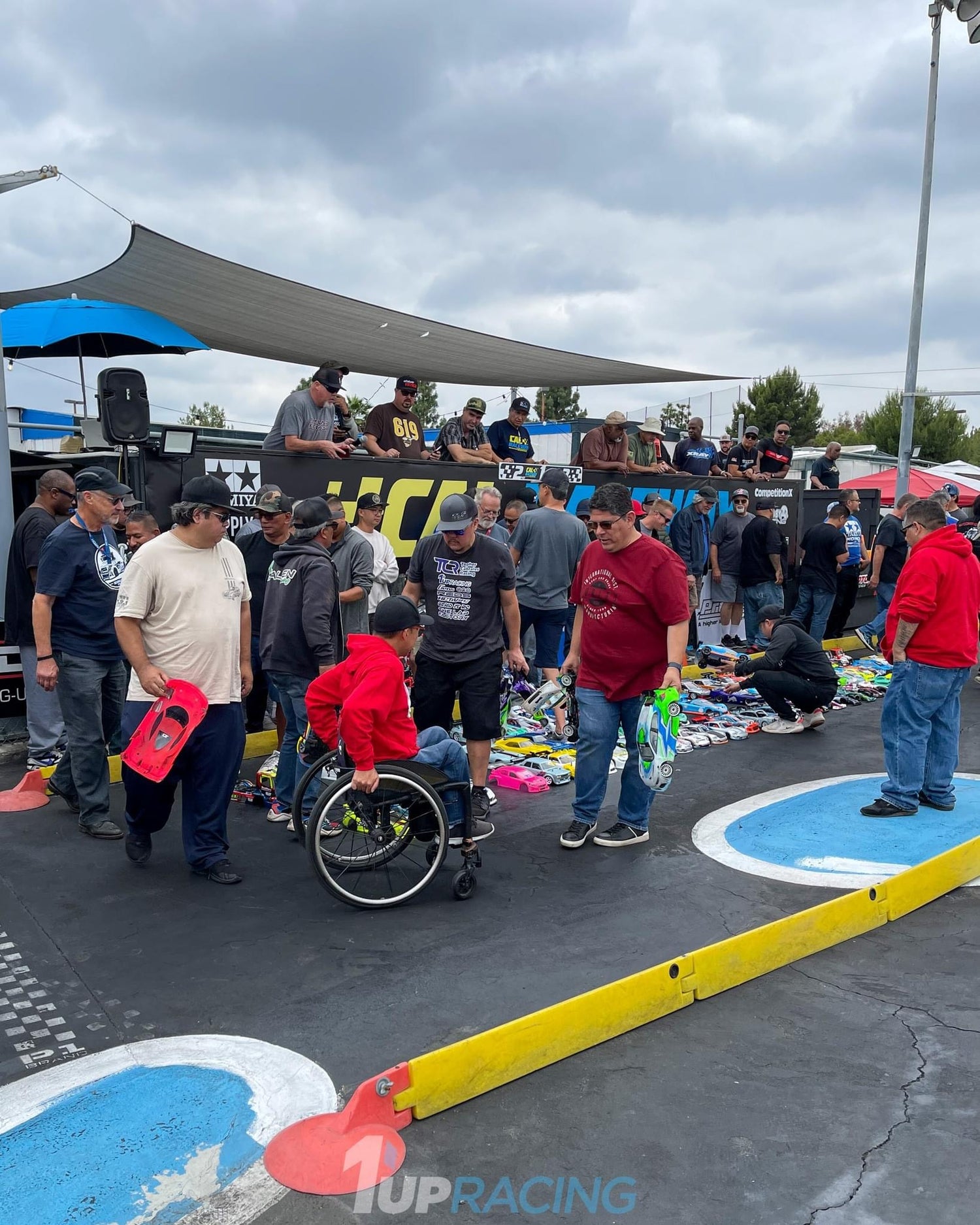 Checking Out the Scale Champs at Cal Raceway