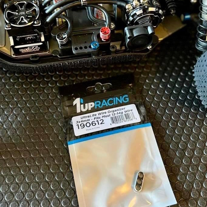 JP Decking out his B6.4 with the new 1up Racing Bling