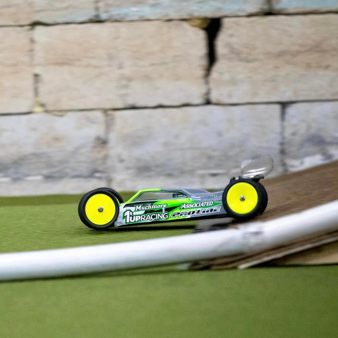 Steven Eaves getting wild at Shifty’s RC