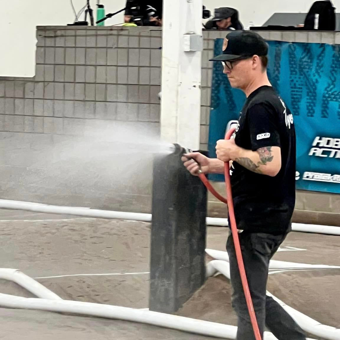 Jake Thayer with the TQ and Dialed Water Job at Hobby Action