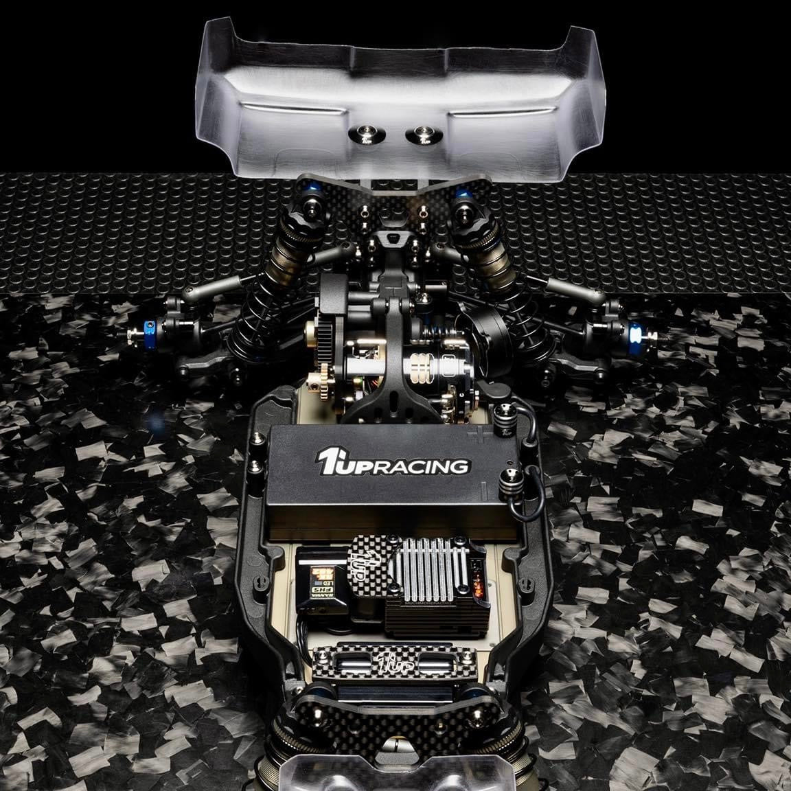 A closer look at Randy Caster's Team Associated b6.4d