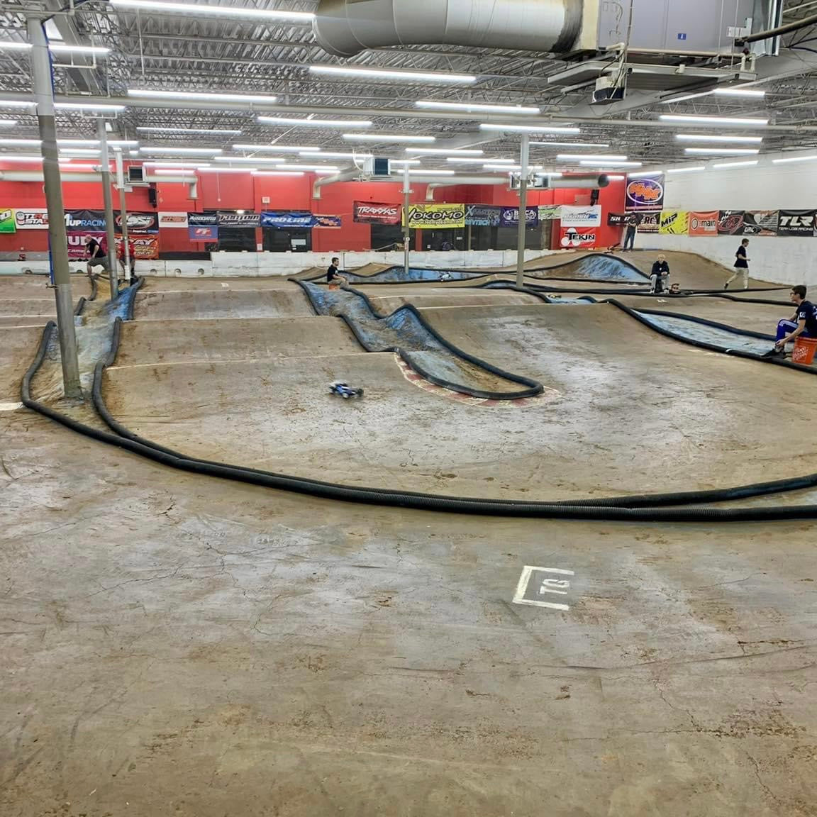 Wishing the 1up Racing Off Road Team Good Luck at Hoosier R/C Hobbyplex